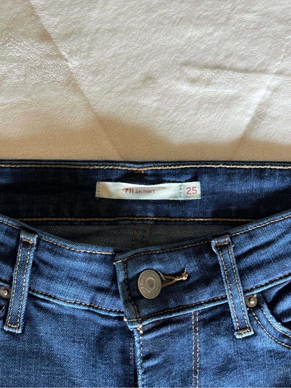 Levi’s 711 Skinny Women’s Jeans